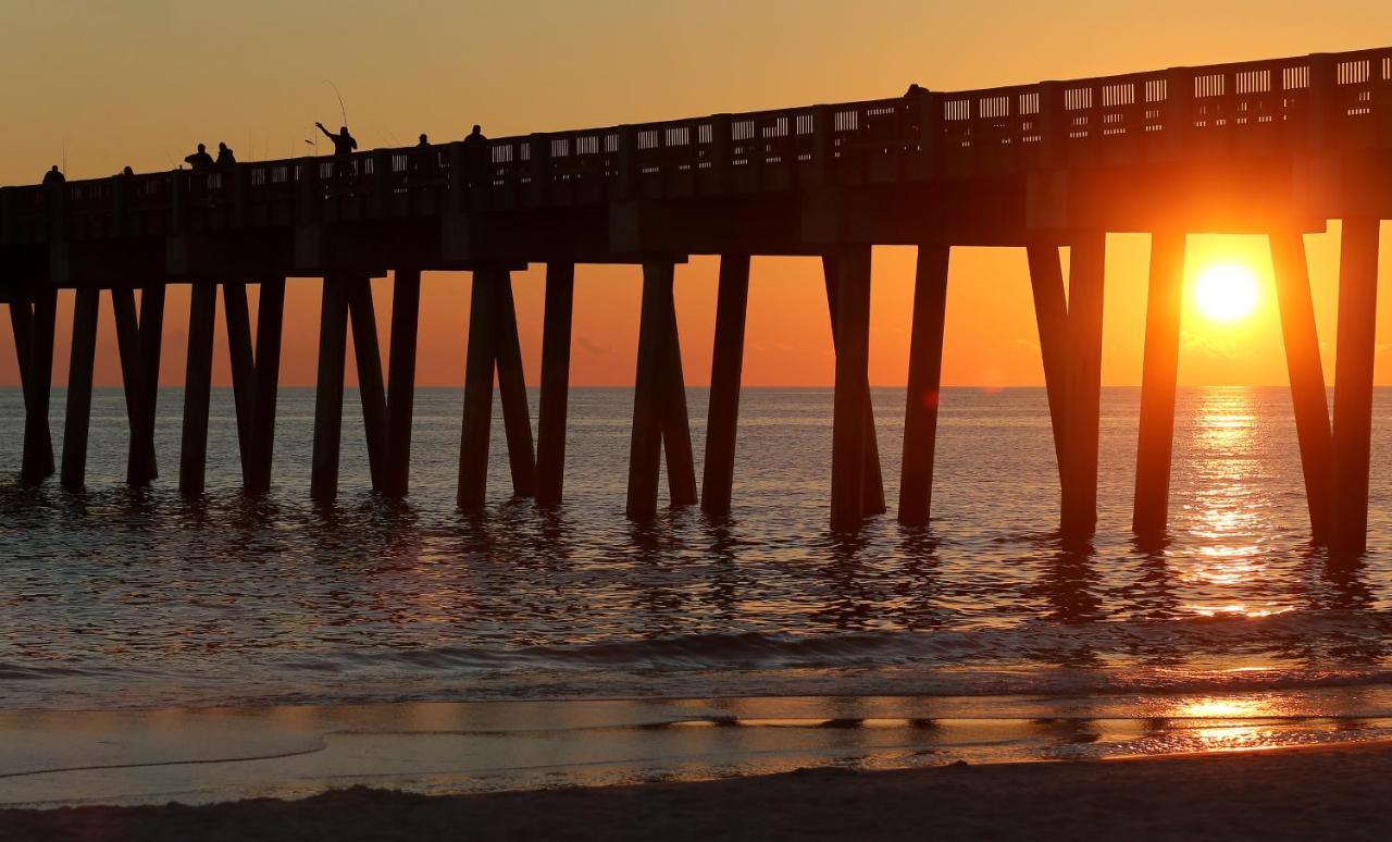 Aqua Vista 402-w Panama City Beach